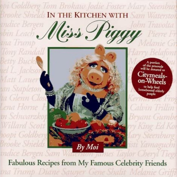 In The Kitchen With MISS PIGGY Cookbook - Picture 3 of 7